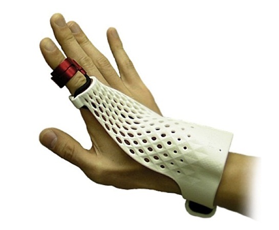 Fujitsu announce gesture control glove and NFC ring