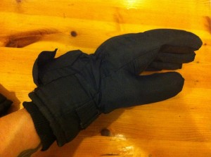 heated gloves battery