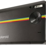 polaroid z2300 camera front black